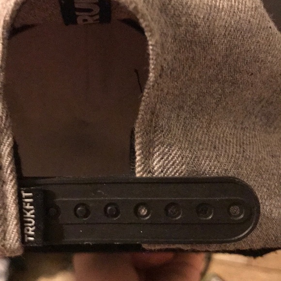 SNAP BACK(truckfit brand) - Picture 4 of 4